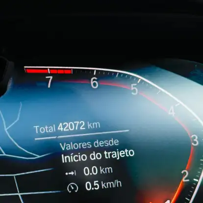 BMW-X6-2022