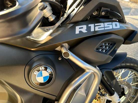 BMW-R 1250 GS ADVENTURE PREMIUM BMW-R 1250 GS ADVENTURE PREMIUM-2020