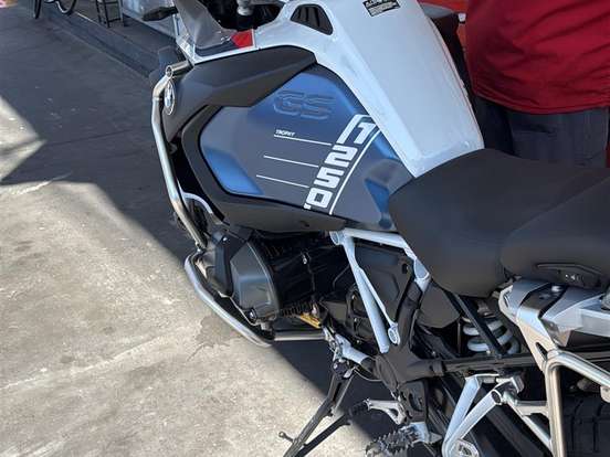 BMW-R 1250 GS ADVENTURE PREMIUM BMW-R 1250 GS ADVENTURE PREMIUM-2024