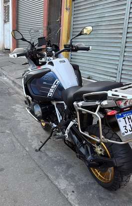 BMW-R 1250 GS ADVENTURE PREMIUM-2024