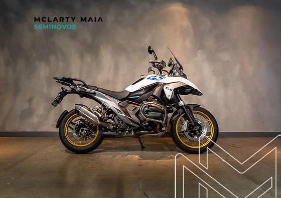 BMW R 1300 GS PLUS 