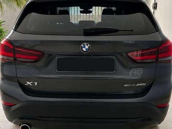 BMW-X1-2.0 16V TURBO ACTIVEFLEX SDRIVE20I X-LINE 4P AUTOMÁTICO BMW-X1-2020