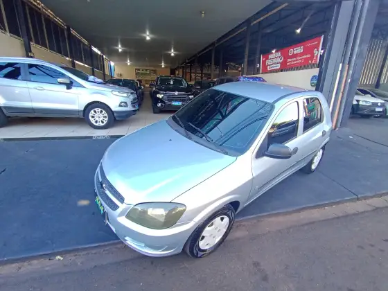 CHEVROLET CELTA 1.0 MPFI LS 8V FLEX 4P MANUAL CHEVROLET CELTA 1.0 MPFI LS 8V FLEX 4P MANUAL