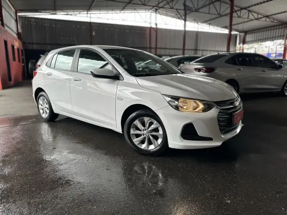CHEVROLET ONIX 1.0 FLEX LT MANUAL CHEVROLET ONIX 1.0 FLEX LT MANUAL