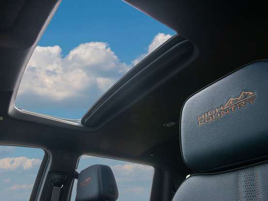 CHEVROLET-SILVERADO-2025