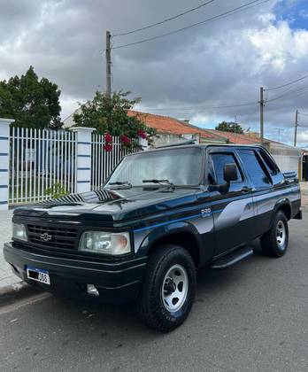 CHEVROLET D20 4.0 CUSTOM DE LUXE CS 8V DIESEL 2P MANUAL