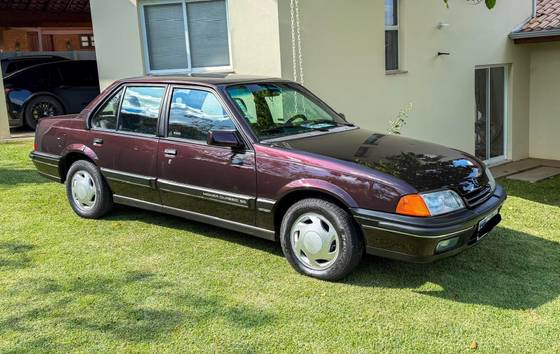 CHEVROLET MONZA 2.0 EFI CLASSIC SE 8V ÁLCOOL 4P MANUAL