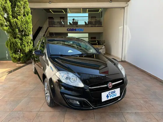 FIAT BRAVO 1.8 ESSENCE 16V FLEX 4P MANUAL FIAT BRAVO 1.8 ESSENCE 16V FLEX 4P MANUAL