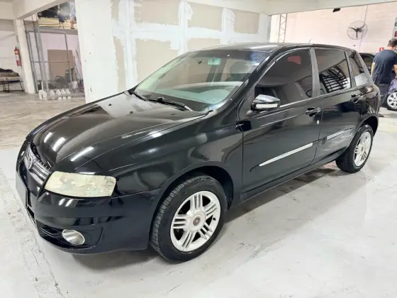 FIAT STILO 1.8 MPI 8V FLEX 4P AUTOMATIZADO