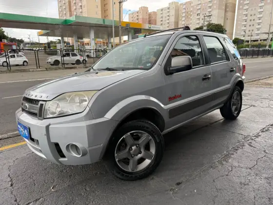 FORD ECOSPORT 1.6 XLT 8V FLEX 4P MANUAL FORD ECOSPORT 1.6 XLT 8V FLEX 4P MANUAL