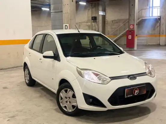 FORD-FIESTA-1.0 ROCAM SEDAN 8V FLEX 4P MANUAL FORD-FIESTA-2014