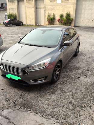 FORD-FOCUS-2015