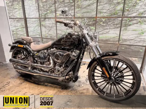 HARLEY-DAVIDSON SOFTAIL BREAKOUT 