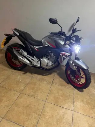 HONDA CB TWISTER HONDA CB TWISTER