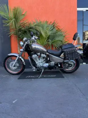 HONDA-SHADOW 600C VT-2001