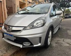 HONDA FIT 1.5 TWIST 16V FLEX 4P AUTOMÁTICO HONDA FIT 1.5 TWIST 16V FLEX 4P AUTOMÁTICO