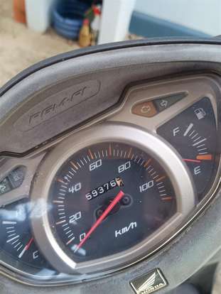 HONDA-LEAD 110-2012