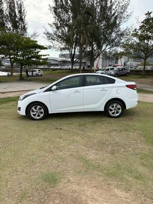 HYUNDAI-HB20S-2016