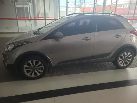 HYUNDAI HB20X 1.6 16V STYLE FLEX 4P MANUAL
