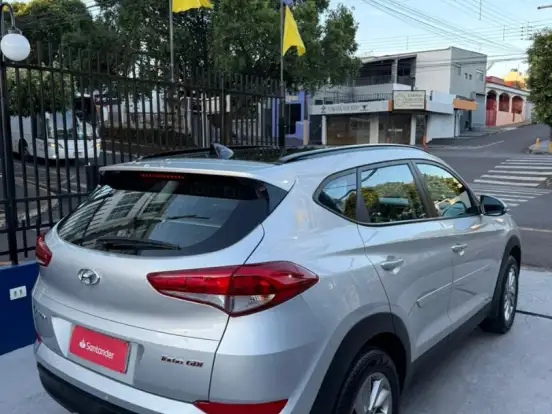 HYUNDAI-TUCSON-1.6 16V T-GDI GASOLINA GLS ECOSHIFT HYUNDAI-TUCSON-2019
