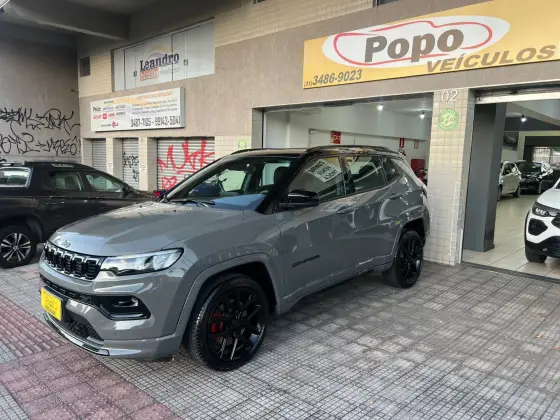 JEEP COMPASS 2.0 HURRICANE 4 TURBO GASOLINA BLACKHAWK AT9 JEEP COMPASS 2.0 HURRICANE 4 TURBO GASOLINA BLACKHAWK AT9