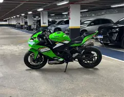 KAWASAKI NINJA ZX-4R KAWASAKI NINJA ZX-4R