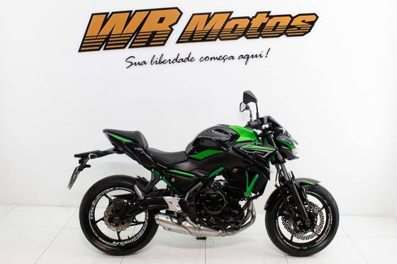 Comprar Moto Kawasaki Z650-abs a partir de 1976 Usada, Seminova ou