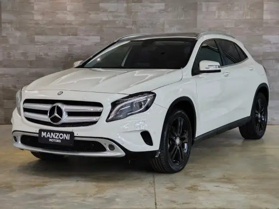 MERCEDES-BENZ GLA 200 1.6 CGI ENDURO 16V TURBO FLEX 4P AUTOMÁTICO