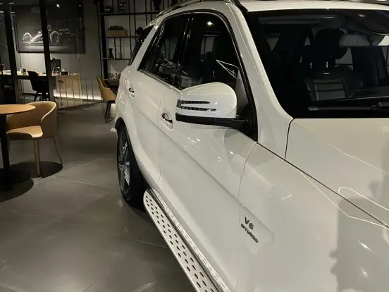 MERCEDES-BENZ-ML 63 AMG-5.5 V8 32V BITURBO GASOLINA 4P AUTOMÁTICO MERCEDES-BENZ-ML 63 AMG-2014