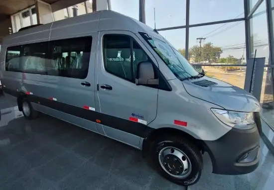 MERCEDES-BENZ SPRINTER 2.0 CDI DIESEL VAN 517 TA EXTRA LONGO 21L MANUAL