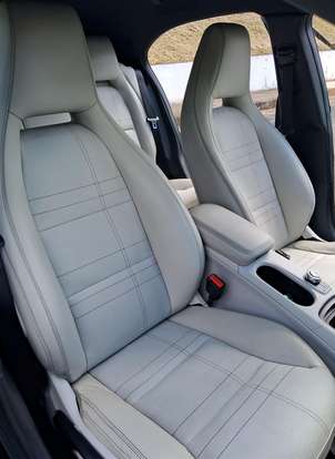 MERCEDES-BENZ-CLASSE A-1.6 200 TURBO URBAN GASOLINA 4P AUTOMATIZADO MERCEDES-BENZ-CLASSE A-2013