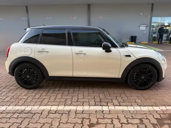 MINI-COOPER-1.5 12V TWINPOWER GASOLINA 4P STEPTRONIC MINI-COOPER-2019