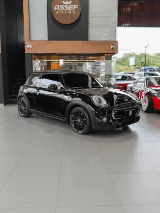 MINI COOPER 2.0 JOHN COOPER WORKS 16V TURBO GASOLINA 2P AUTOMATICO