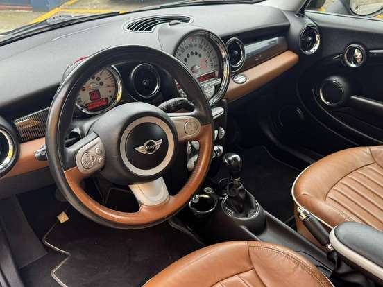 MINI-COOPER-1.6 16V GASOLINA 2P AUTOMÁTICO MINI-COOPER-2010