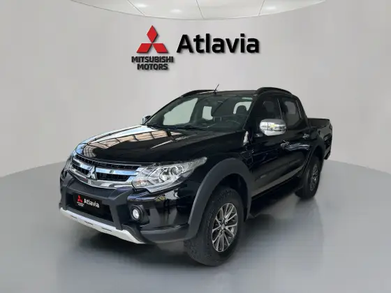 MITSUBISHI L200 TRITON 2.4 16V TURBO DIESEL OUTDOOR HPE-S CD 4X4 AUTOMÁTICO