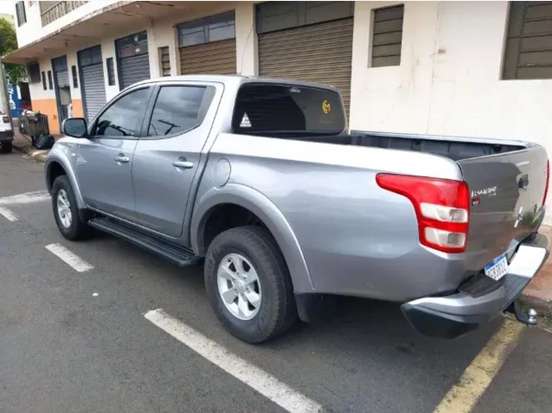 MITSUBISHI-L200 TRITON-2020