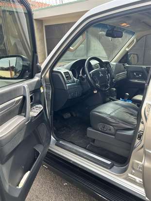 MITSUBISHI-PAJERO-2018