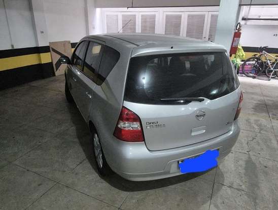 NISSAN-LIVINA-2012