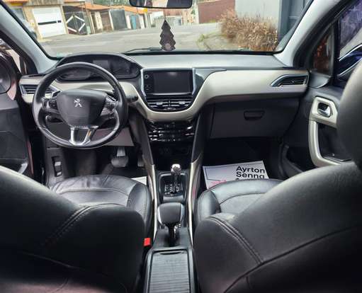 PEUGEOT-2008-2016