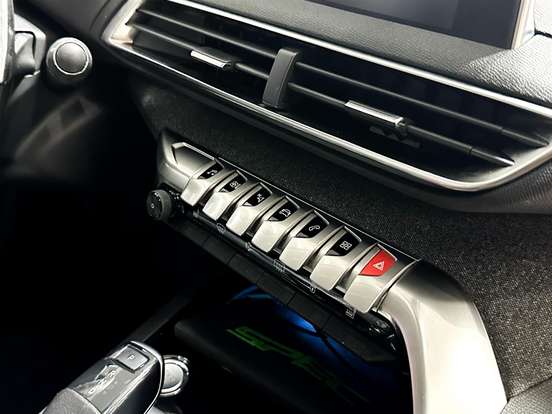 PEUGEOT-5008-1.6 GRIFFE THP 16V GASOLINA 4P AUTOMÁTICO PEUGEOT-5008-2018
