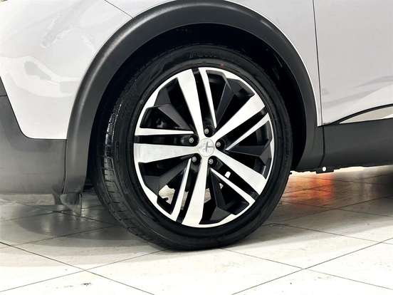 PEUGEOT-5008-1.6 GRIFFE THP 16V GASOLINA 4P AUTOMÁTICO PEUGEOT-5008-2018