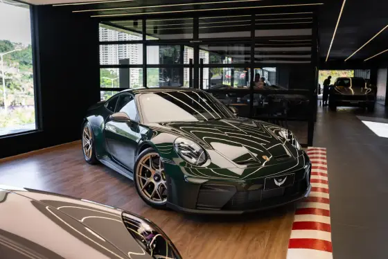 PORSCHE 911 4.0 24V H6 GASOLINA GT3 TOURING MANUAL PORSCHE 911 4.0 24V H6 GASOLINA GT3 TOURING MANUAL