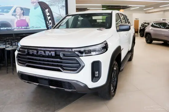 RAM DAKOTA 2.2 TURBO DIESEL WARLOCK 4X4 AUTOMÁTICO