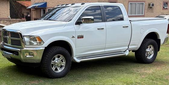 RAM 2500 6.7 LARAMIE 4X4 CD I6 TURBO DIESEL 4P AUTOMÁTICO