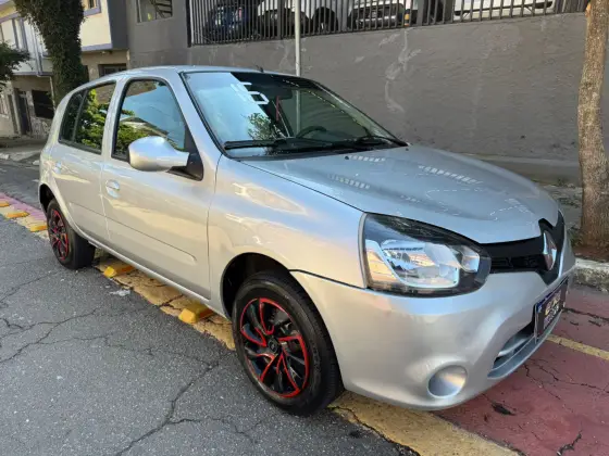 RENAULT CLIO 1.0 EXPRESSION 16V FLEX 4P MANUAL