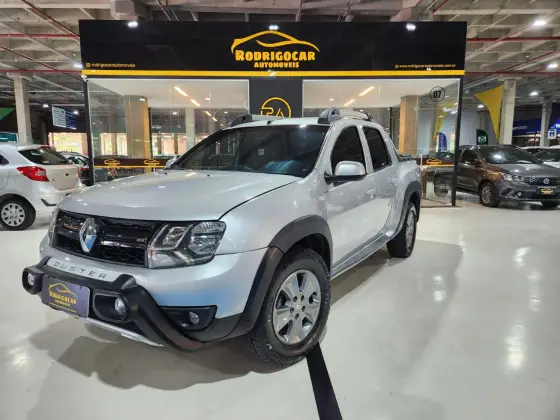 RENAULT DUSTER OROCH 2.0 16V HI-FLEX DYNAMIQUE AUTOMÁTICO