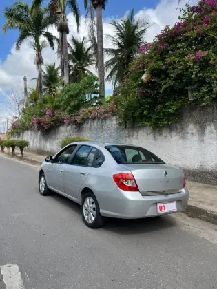 RENAULT SYMBOL 1.6 PRIVILÈGE 16V FLEX 4P MANUAL