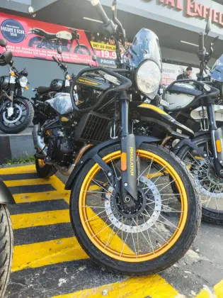 ROYAL ENFIELD HIMALAYAN 450 HANLE BLACK 
