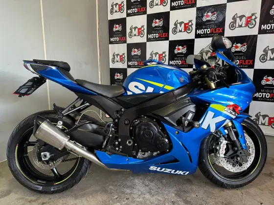 SUZUKI GSX-R750 MOTO GP 