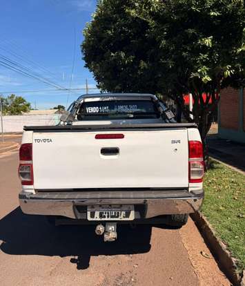 TOYOTA-HILUX-2014
